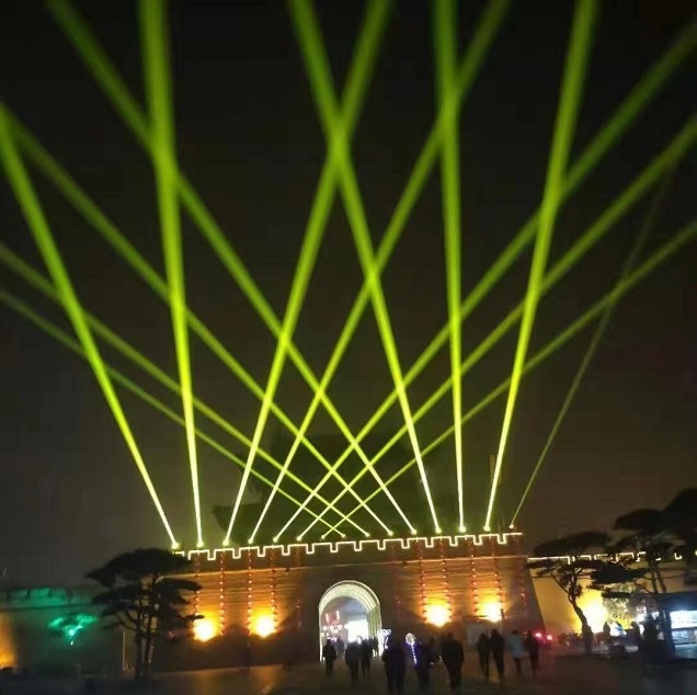 6. 潮汕古镇灯光秀.jpg